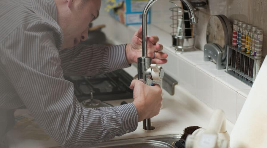 Professional sink repair in Baltimore, OH
